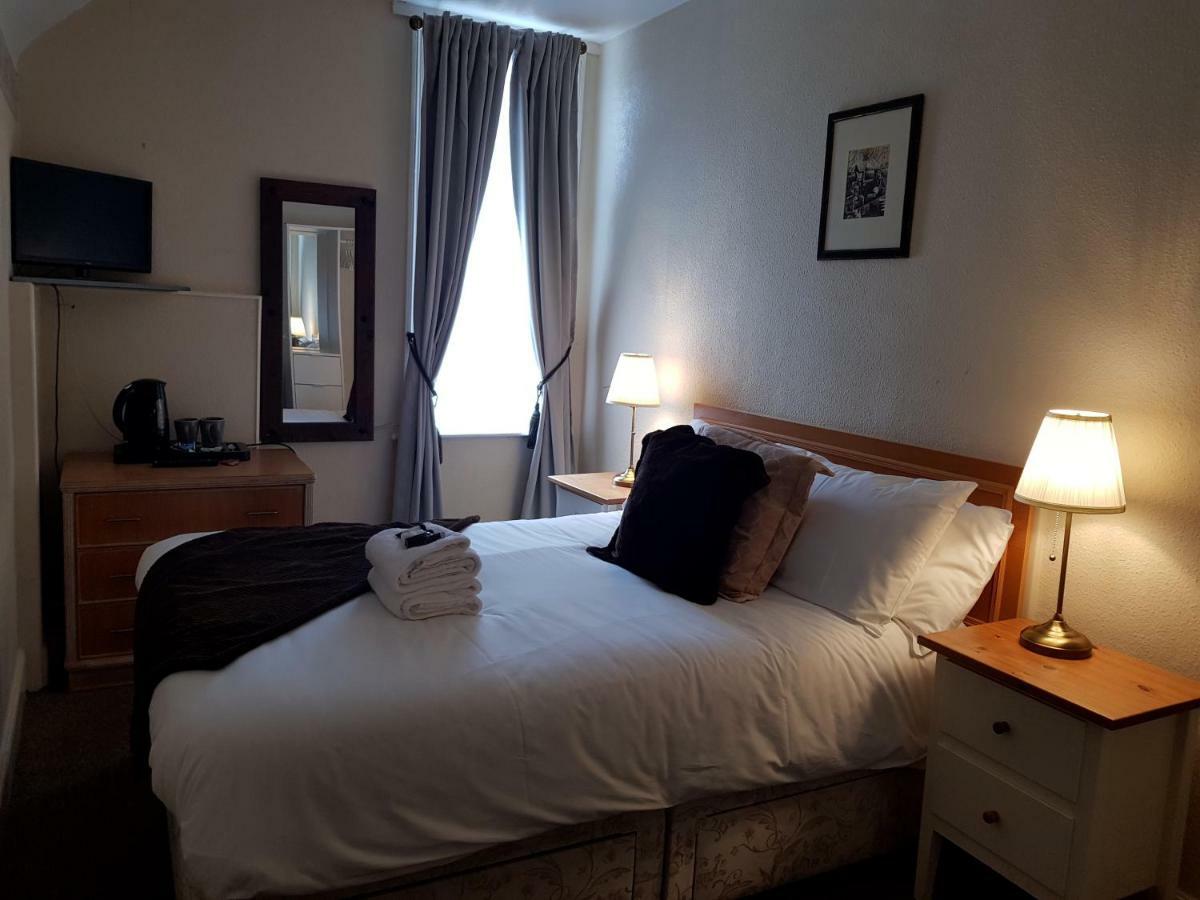Hotel Newbury Bournemouth Esterno foto