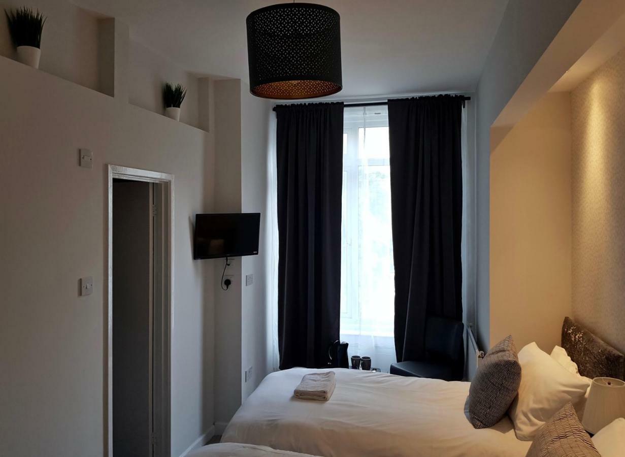 Hotel Newbury Bournemouth Esterno foto